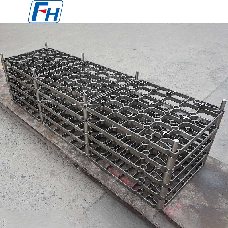 Acessórios para tratamento térmico de fornos contínuos para linhas de sinterização, recozimento e endurecimento | FH®