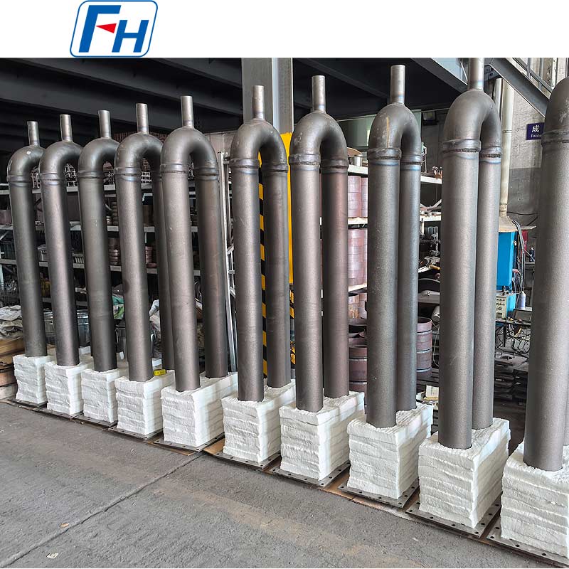 Tubo radiante em forma de U HU – Ø152,4 × Ø142,8 × 2154,24 mm