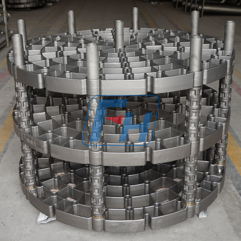 bandejas dos dispositivos bondes do tratamento térmico de 1450mm para o diâmetro do forno do poço.